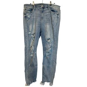 Judy Blue Paint Splatter Distressed Boyfriend Fit Light Wash Jeans 15/32